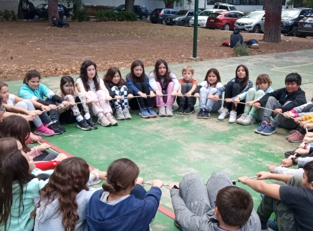 Juegos cooperativos en Educación Física Juegos cooperativos en Educación Física
